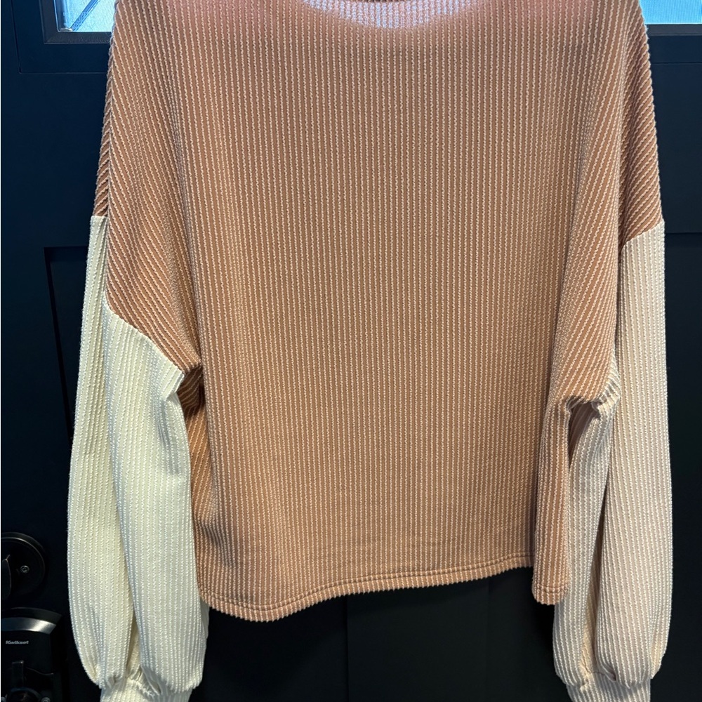 Two-Tone Ribbed Sweater - Picture 2 of 3